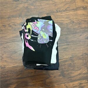 SHEIN Black Graphic Tee’s